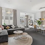 Daire Maremar - Verden's Finest - 134qm - 2 Schlafzimmer - Luxus Boxspring - Kueche - Arbeitsplaetze & Highspeed Wlan - Terrasse Verden an der Aller