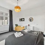 Maremar - Verden's Finest - 134qm - 2 Schlafzimmer - Luxus Boxspring - Kueche - Arbeitsplaetze & Highspeed Wlan - Terrasse Apartman Verden an der Aller