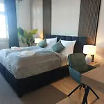 Maremar - Verden's Finest - 134qm - 2 Schlafzimmer - Luxus Boxspring - Kueche - Arbeitsplaetze & Highspeed Wlan - Terrasse